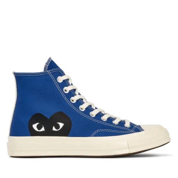 converse nere cuore blu alta