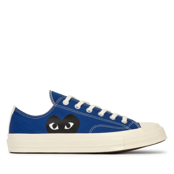 converse nere cuore blu basse